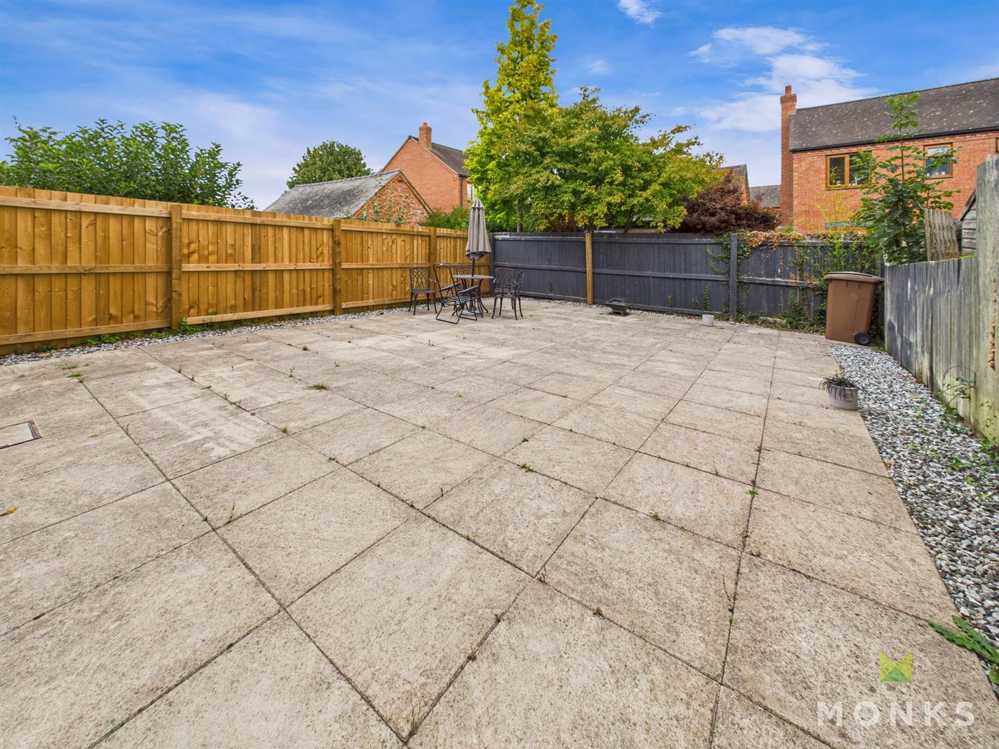 10 Donnett Mews, Oswestry, SY11 4PY SSTC